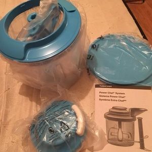Tupperware bundle